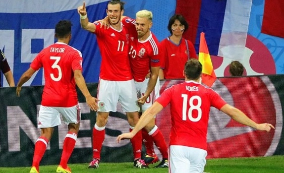 3 bàn thắng của Xứ Wales tiễn Nga về nước