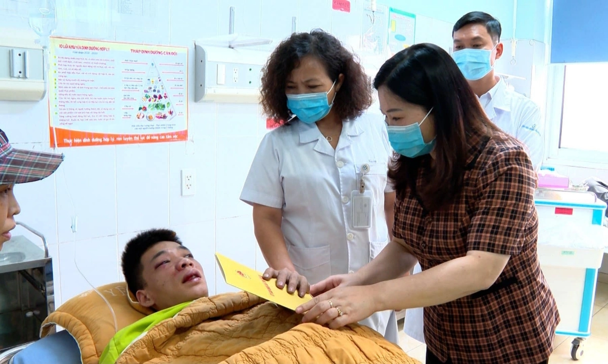 Vụ tai nạn lao động tại Yên Bái: UBND tỉnh hỗ trợ các nạn nhân