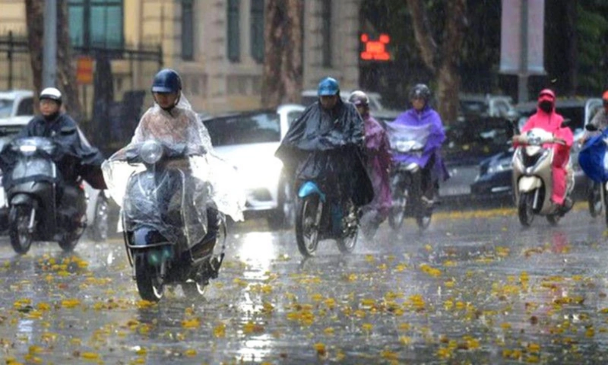 Nam Bộ và TPHCM có đợt nắng nóng giữa mùa mưa