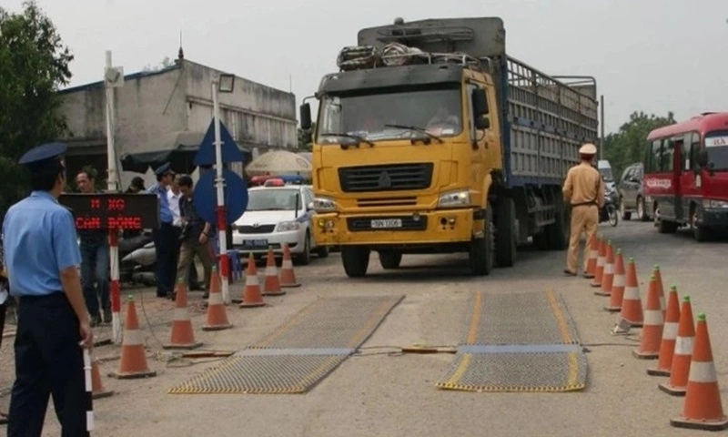 Sau 6 tháng thí điểm phạt nguội xe quá tải ở TPHCM, tỷ lệ vi phạm giảm đáng kể