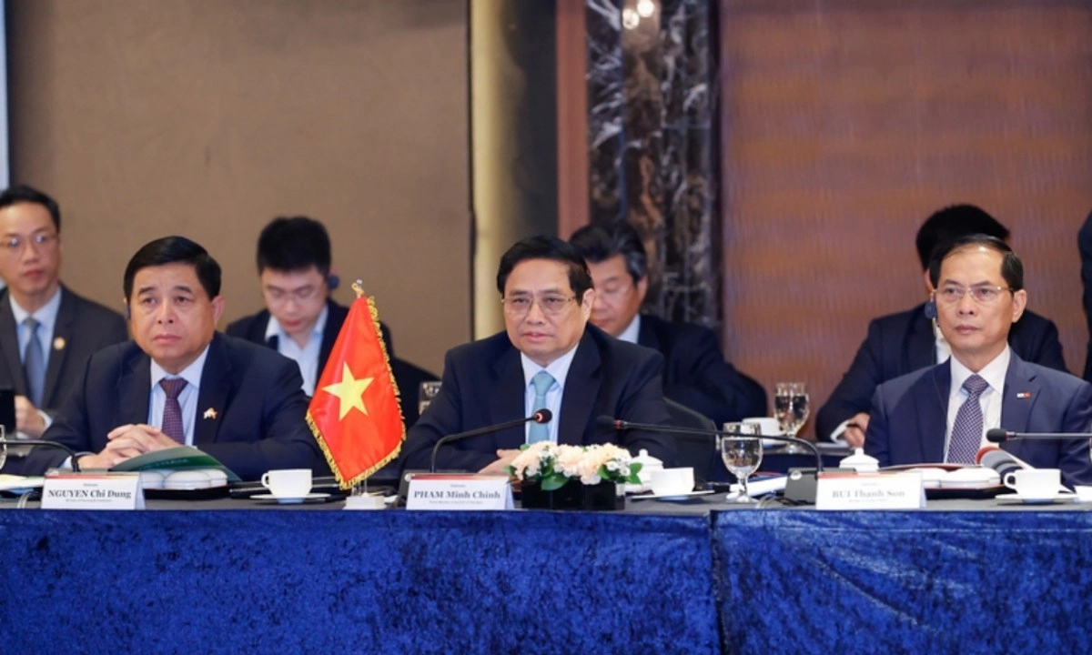 Thủ tướng đề nghị các tập đoàn Hàn Quốc tăng cường đầu tư vào Việt Nam