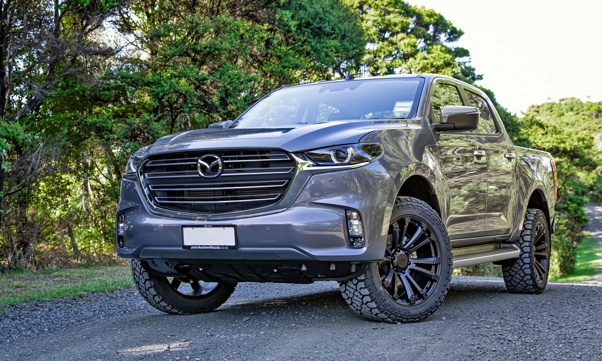Mẫu bán tải BT-50 không còn trong danh sách sản phẩm của Mazda Việt Nam