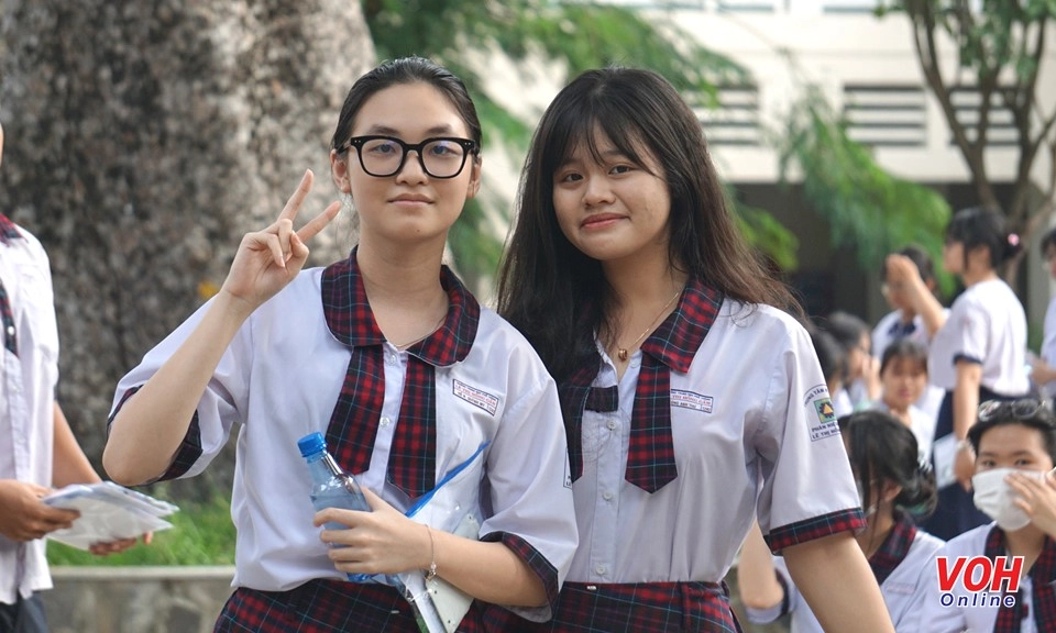 Thí sinh cần có chứng chỉ gì để được miễn thi Ngoại ngữ tốt nghiệp THPT 2025?