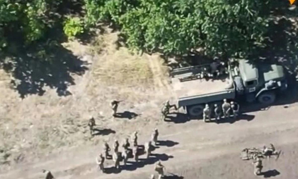 Nga, Ukraine đồng loạt tăng quân tại điểm nóng Kursk