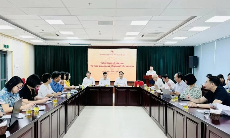 Từ năm 2015 đến nay, có 577 trí thức khoa học công nghệ tiêu biểu được tôn vinh