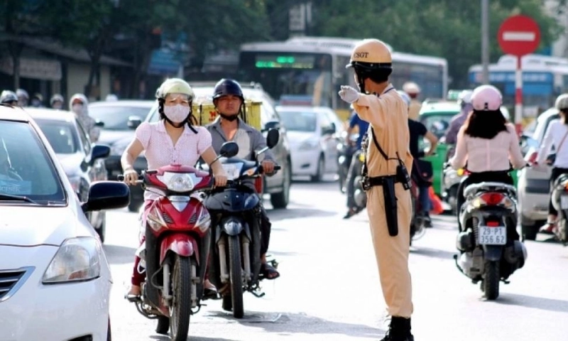 Từ năm 2025: Quy định tốc độ tối đa mới cho xe máy và ô tô trong khu dân cư 