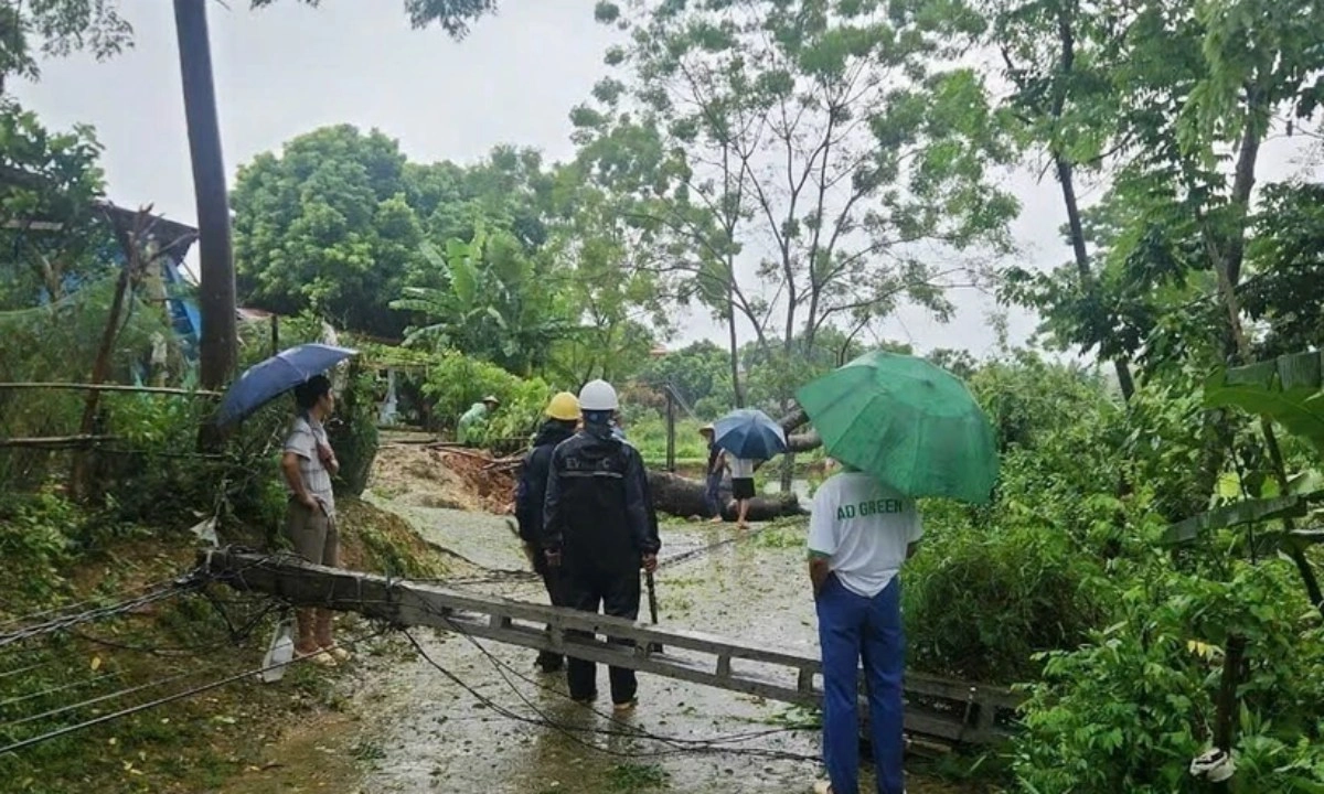 Tuyên Quang: 2 người bị nước lũ cuốn trôi do hoàn lưu bão số 3