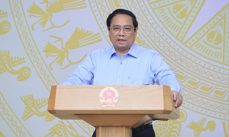 Thủ tướng kêu gọi ngân hàng chia sẻ lãi suất, hỗ trợ doanh nghiệp 