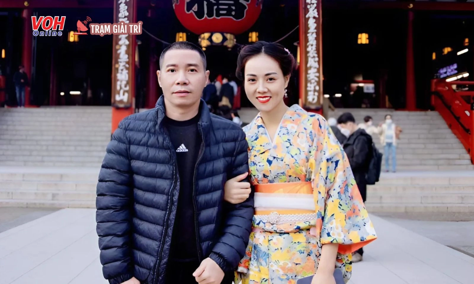 Vợ NSND Công Lý nói gì về tin đồn ly hôn? 