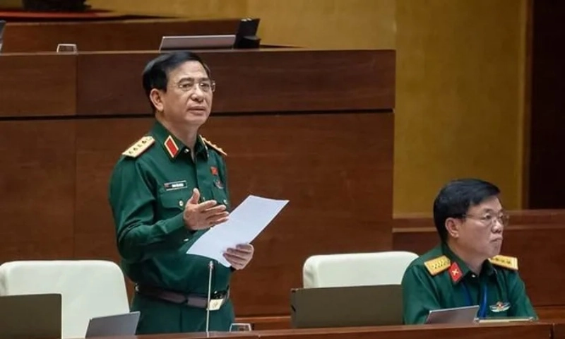 Đề xuất tăng tuổi nghỉ hưu cho sĩ quan quân đội