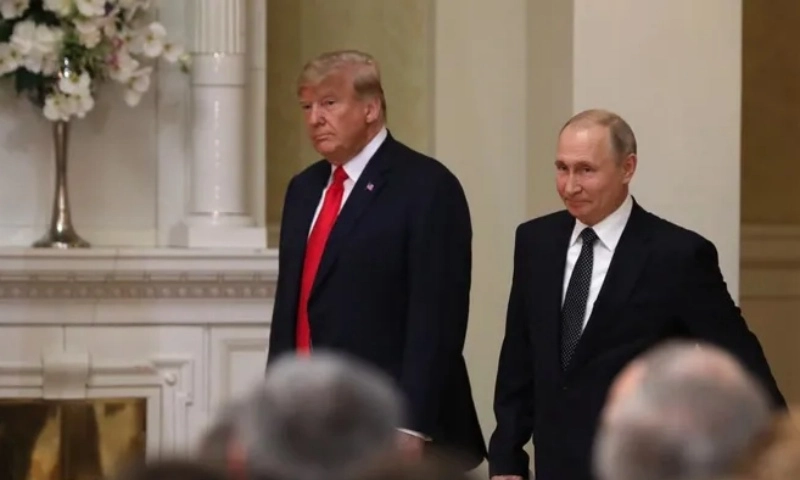 Ông Trump bí mật điện đàm với ông Putin, mở đường hòa giải Ukraine?