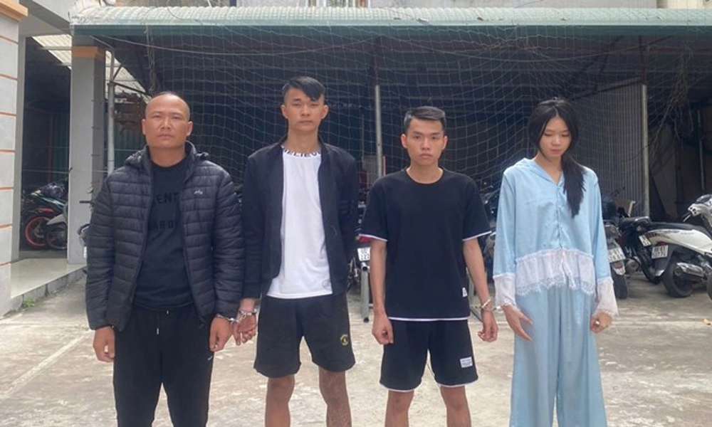 Bắt quả tang 4 đối tượng sử dụng ma túy trong biệt thự