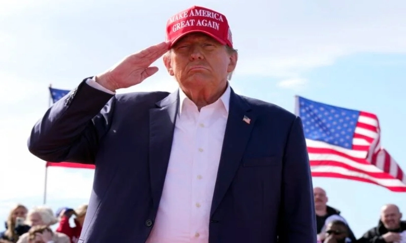 Trung Quốc cảnh báo chiến tranh thương mại sau tuyên bố áp thuế mạnh tay của ông Trump