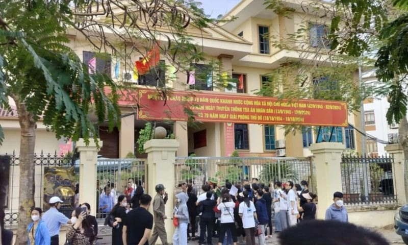 Ngày 17/12 mở lại phiên xét xử vụ nam sinh lớp 8 bị đánh tử vong