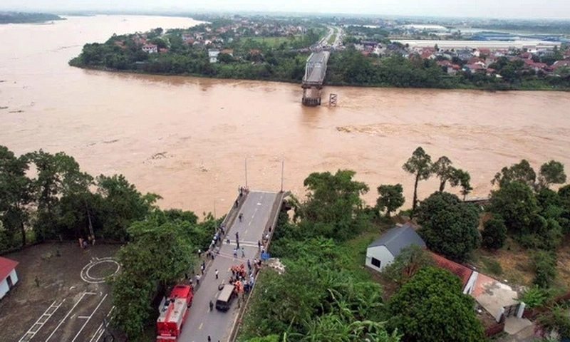 Bộ GTVT phê duyệt dự án khẩn cấp xây dựng cầu Phong Châu mới tại Phú Thọ