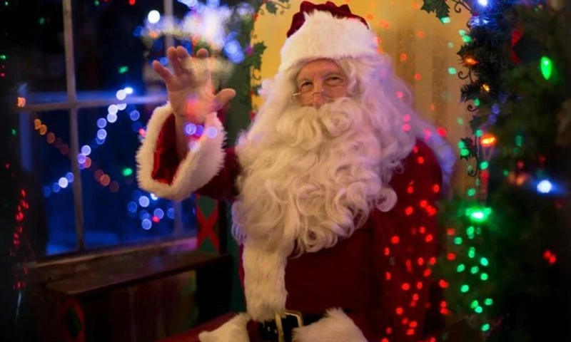 Vị linh mục phải xin lỗi vì nói với trẻ em ông già Noel không có thật