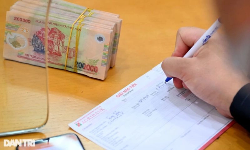 Điểm tin trưa 5/1: Ngừng miễn thuế hàng nhập khẩu dưới 1 triệu| Gói bánh chưng, bánh tét đón Tết sớm