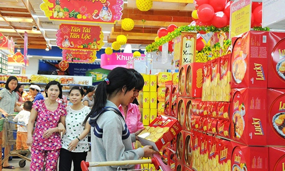 Điểm tin chiều 16/1: Bánh kẹo Tết đa dạng mẫu mã, lượng hàng tăng 10 - 15%