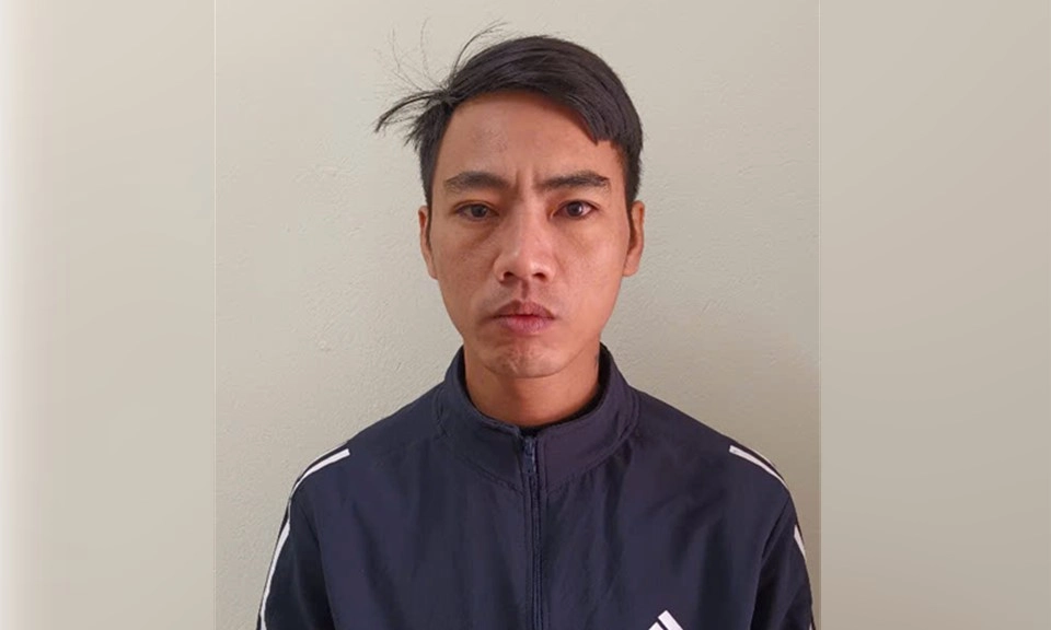 Mâu thuẫn với bạn học, nam sinh gọi cậu ruột đến trường đánh bạn gây thương tích