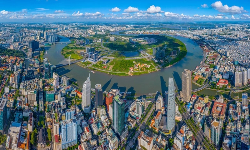 Thách thức và giải pháp để đạt tăng trưởng GDP 8% năm 2025