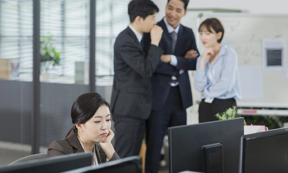 Hàn Quốc: Quấy rối tại công sở gia tăng, một nửa số nạn nhân không tố cáo