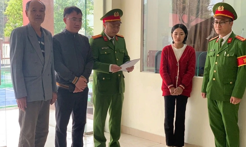 Mở rộng điều tra vụ lừa bán xe hải quan thanh lý, khởi tố thêm một bị can