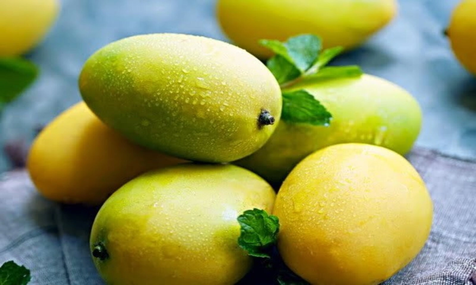 Những loại trái cây tốt cho mẹ bầu nên ăn khi đang mang thai