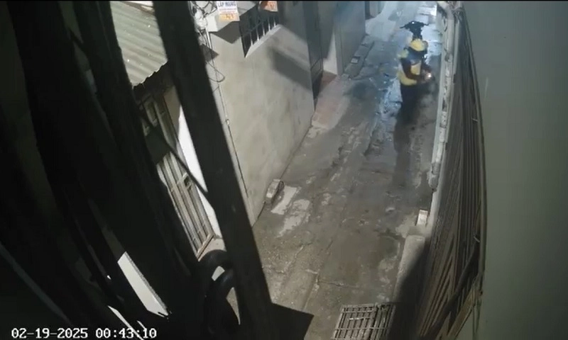 Công an điều tra vụ phóng hỏa trong đêm tại Hà Nội