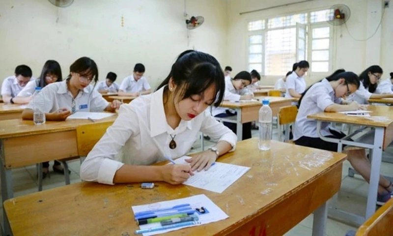 63 tỉnh, thành công bố môn thi thứ ba vào lớp 10: Tiếng Anh chiếm ưu thế