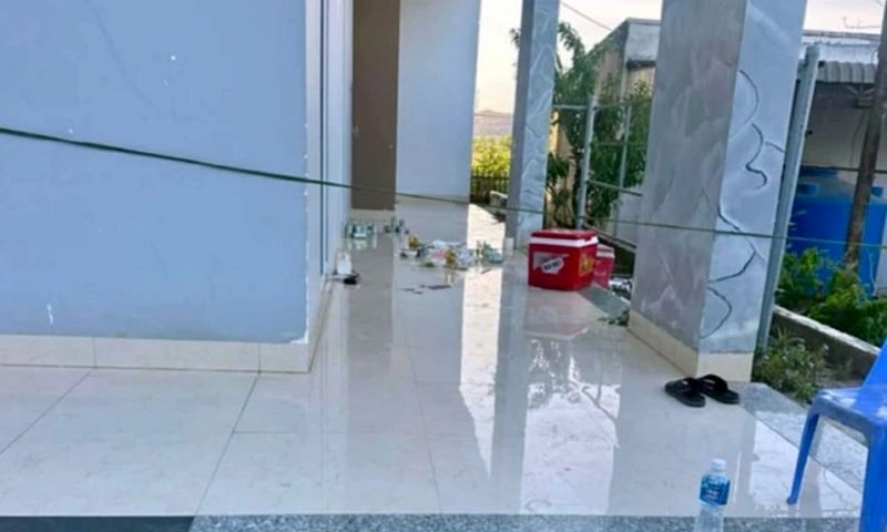 Mâu thuẫn trên bàn nhậu, một người bị đâm tử vong