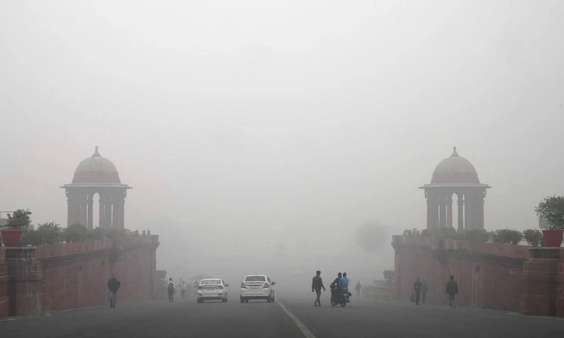 New Delhi: Cấm đổ xăng cho các xe có niên hạn trên 15 năm