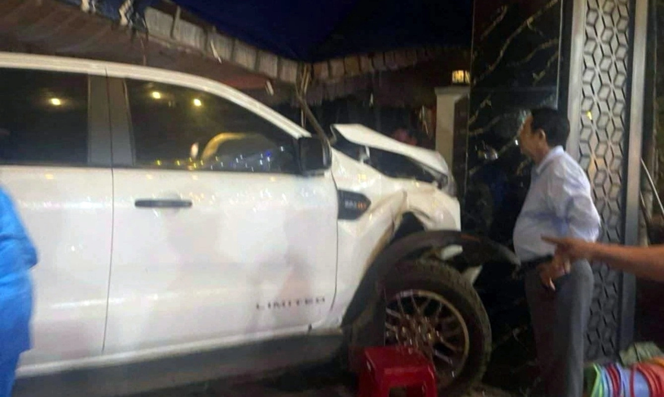 Tài xế xe bán tải vi phạm nồng độ cồn gây tai nạn chết người tại Đắk Lắk