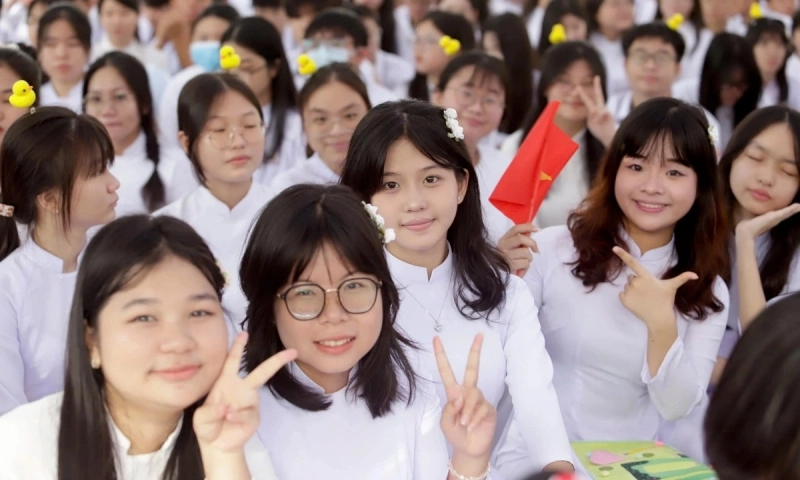 TPHCM tăng chỉ tiêu vào lớp 10 công lập, học sinh lớp 9 hưởng lợi 