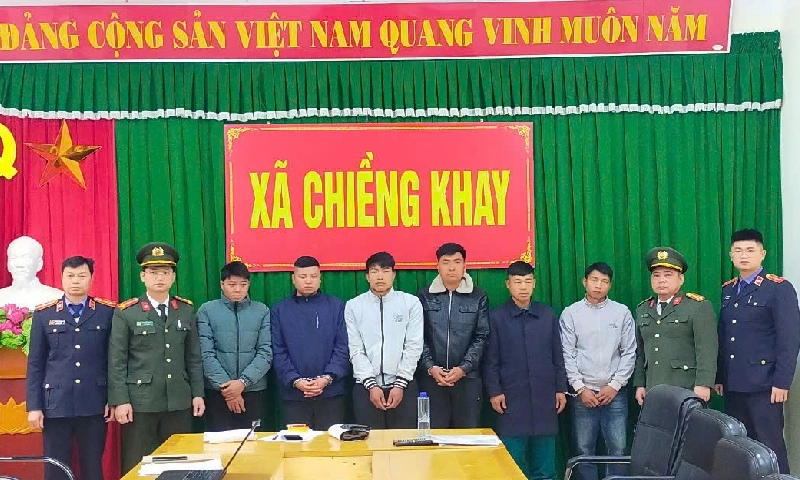 Nhóm thanh niên mua linh kiện trên mạng về ráp súng để săn bắn