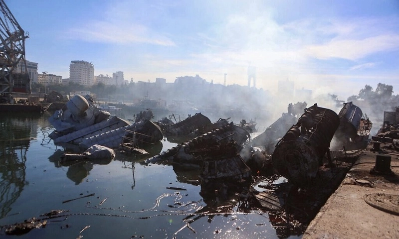 Israel không kích hai căn cứ quân sự tại Syria, phá hủy năng lực chiến lược