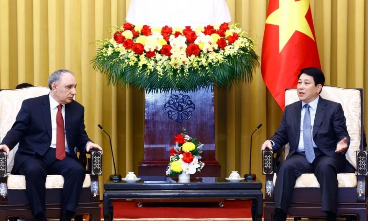 Chủ tịch nước: Tăng cường hợp tác song phương tư pháp giữa Việt Nam và Azerbaijan