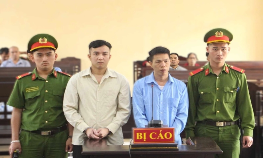 Cướp ngân hàng bằng súng nhựa: Hai thanh niên lĩnh án hơn 29 năm tù