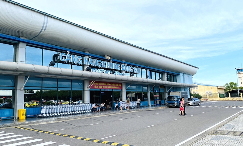 Cảng hàng không Đồng Hới khai thác chuyến bay trọn gói quốc tế đầu tiên 