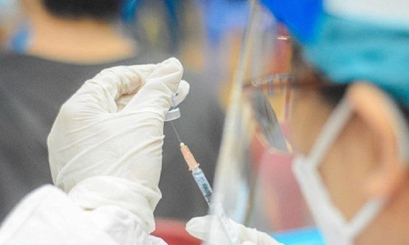 Các tỉnh thành Miền Trung đẩy mạnh tiêm vaccine phòng bệnh sởi