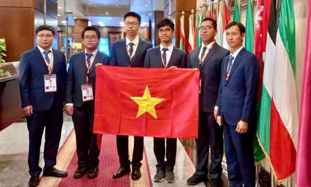 37 học sinh lọt danh sách đội tuyển quốc gia thi Olympic khu vực và quốc tế 2025