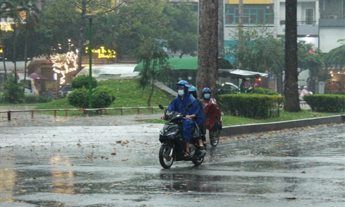 Thời tiết ngày 31/3: Tây Nguyên và Nam Bộ mưa dông, cảnh báo lốc sét