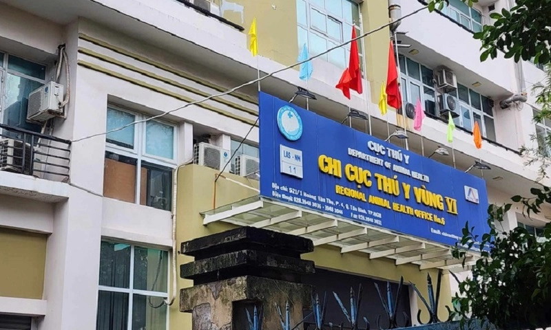 Tạo điều kiện nhập lậu sản phẩm động vật, cựu chi cục trưởng Thú y vùng VI bị đề nghị truy tố