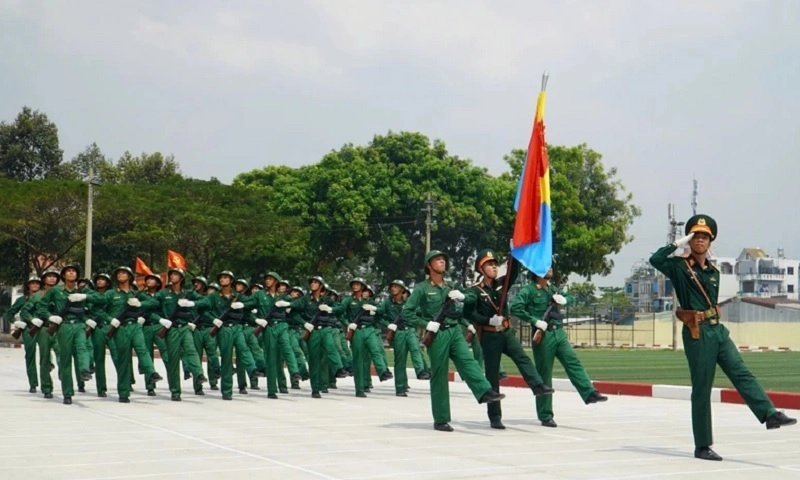 Hơn 13.000 người tham gia diễu binh, diễu hành 50 năm ngày Giải phóng miền Nam, thống nhất đất nước