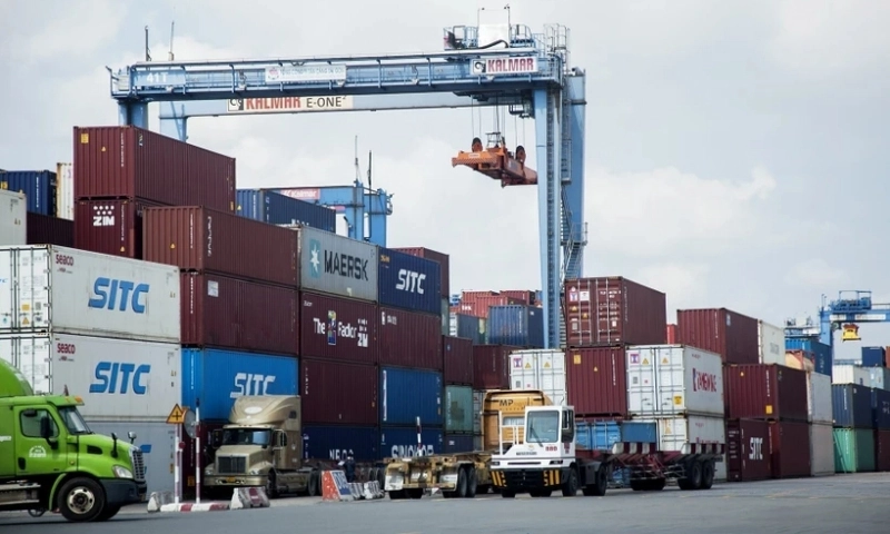Việt Nam cần chuẩn bị kịch bản ứng phó thuế Mỹ trước ngày 9/4