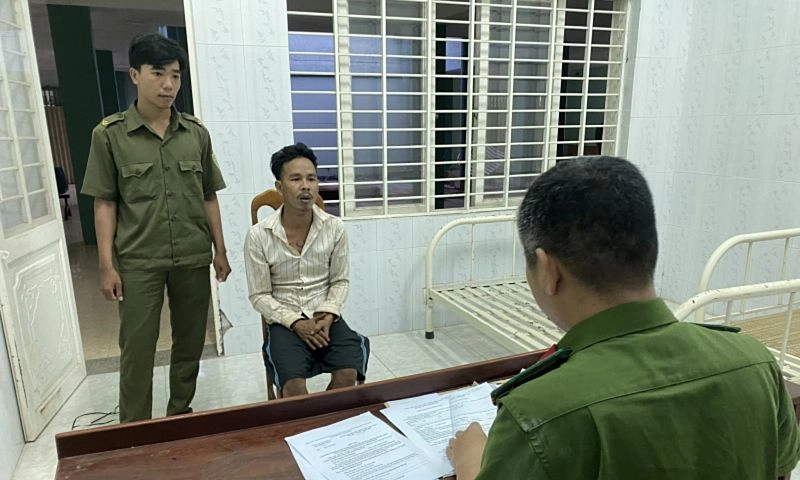 Khởi tố thanh niên cầm dao, rựa la hét trên đường ở Bà Rịa - Vũng Tàu 