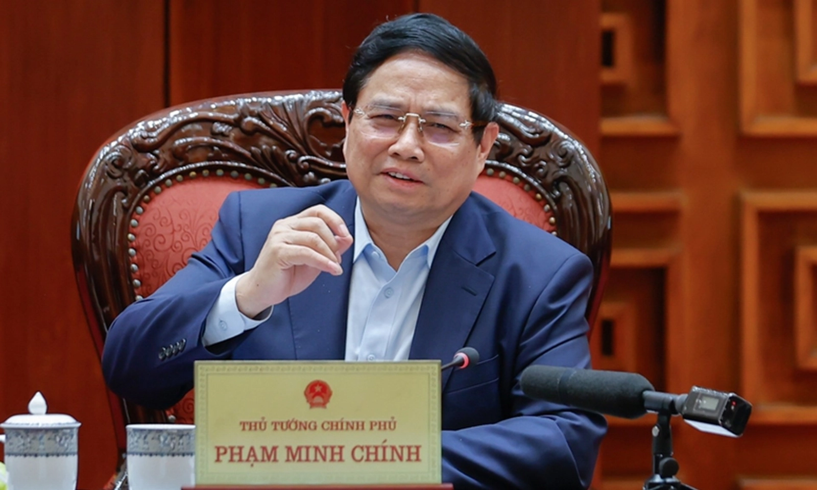 Thủ tướng yêu cầu lập ngay tổ phản ứng nhanh với chính sách thuế mới của Mỹ