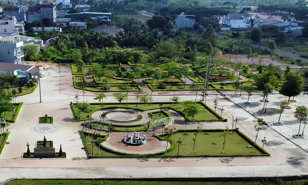 Chủ tịch Công ty Cây xanh Công Minh bị khởi tố, truy nã quốc tế