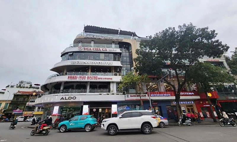 Cấm xe vào gần tòa nhà Hàm cá mập trong thời gian tháo dỡ