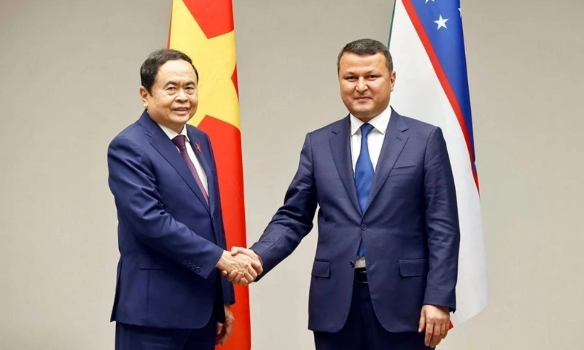 Phát triển quan hệ hữu nghị truyền thống, hợp tác nhiều mặt Việt Nam - Uzbekistan