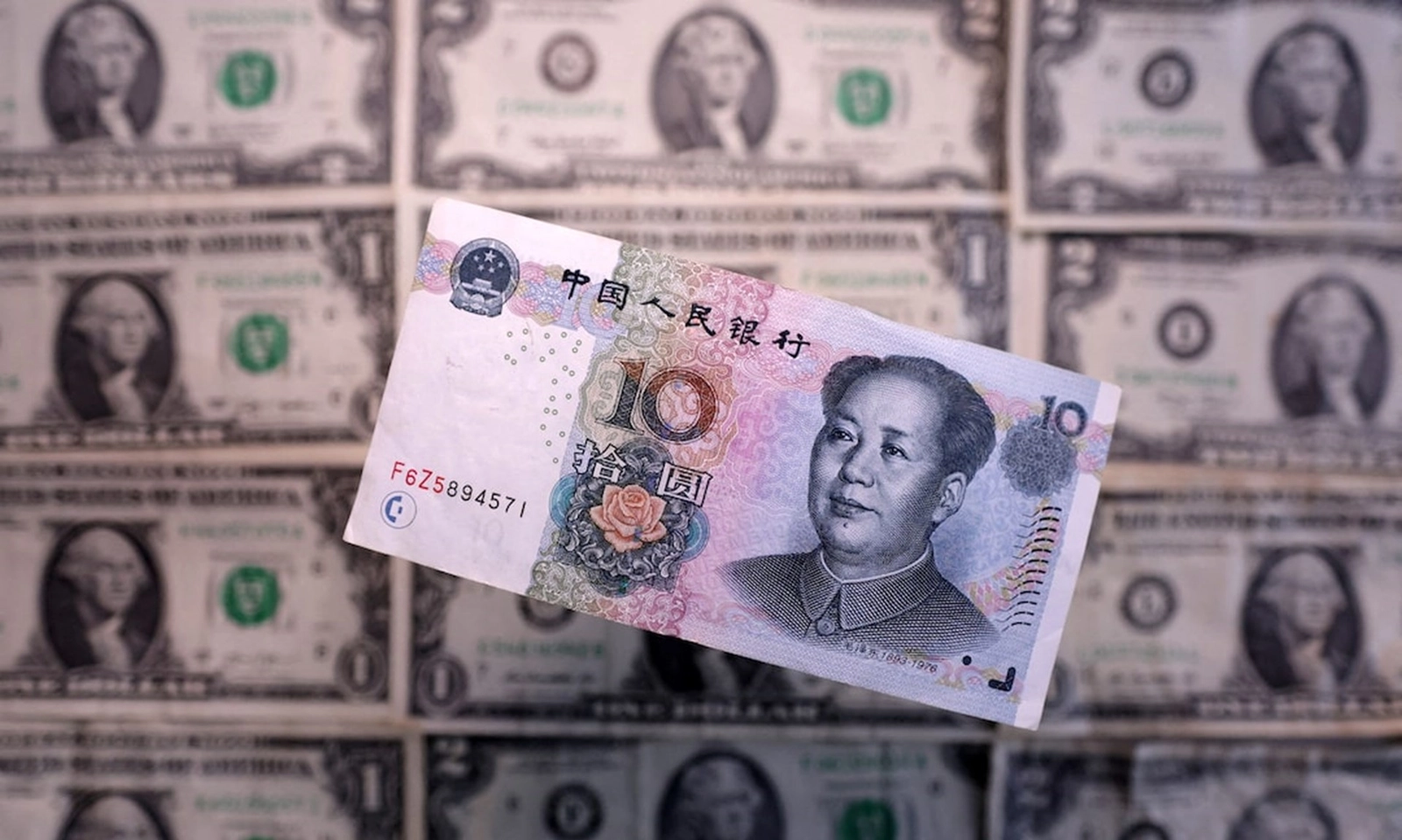 Ngân hàng Nhân dân Trung Quốc yêu cầu các ngân hàng giảm mua USD